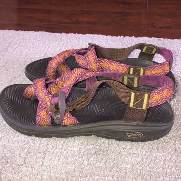 Chacos - Picture 2 of 3